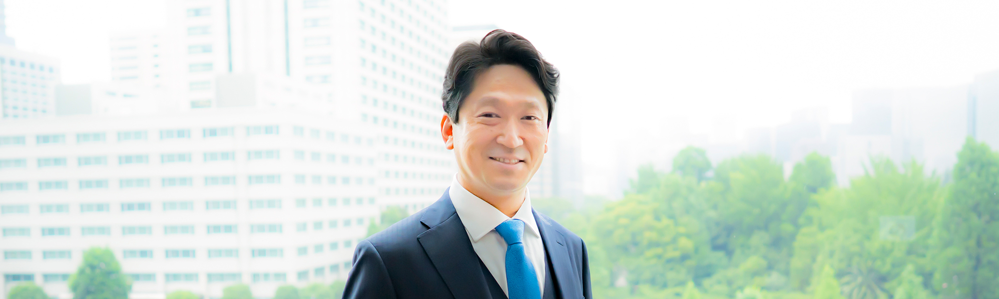 理事長 濱野 賢一